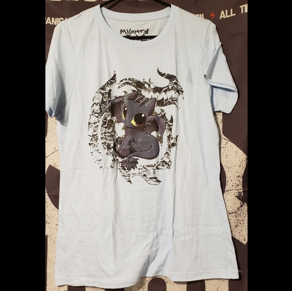 Baby Toothless shirt
